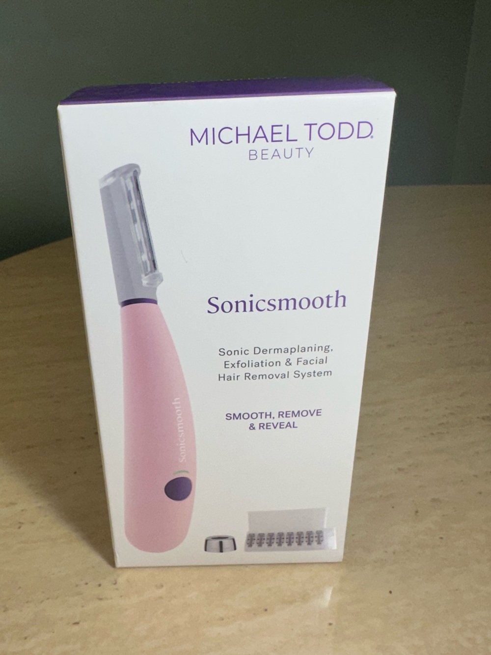 Michael Todd Beauty Sonicsmooth 2-in-1 Sonic Dermaplaning & Exfoliation Hair Rem
